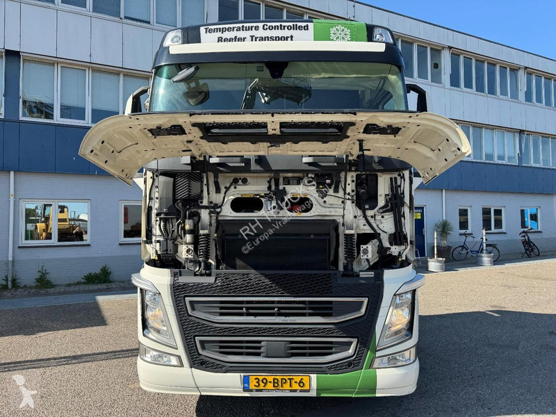 Trekker Volvo 460 4X2 EURO 6 + TRS COOLING
