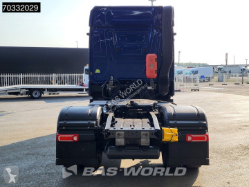 جرار Mercedes