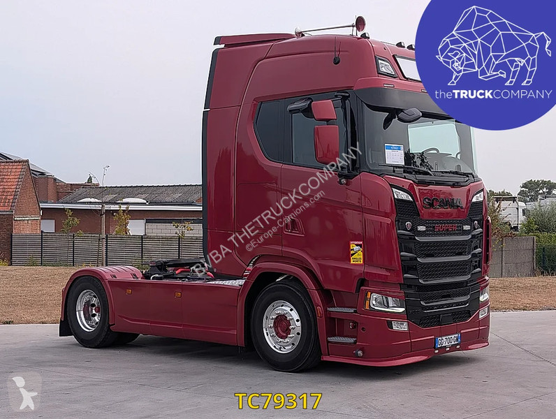 جرار Scania 500