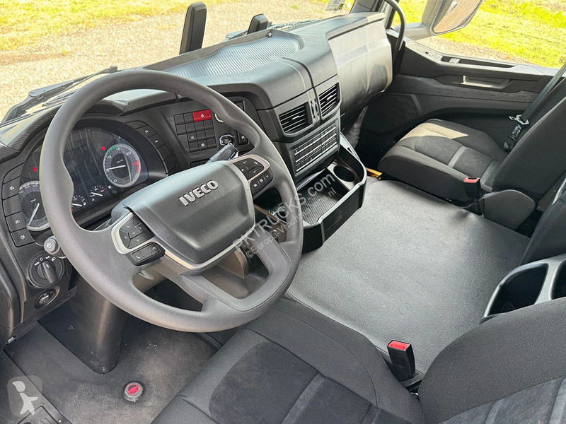 جرار Iveco T-Way AT720T43TH Tractor Head (6 units)