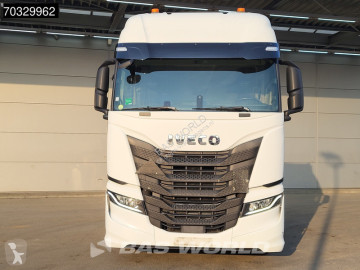 Влекач Iveco S-Way 480 4X2 New Tyres! Retarder Standklima Navi ACC