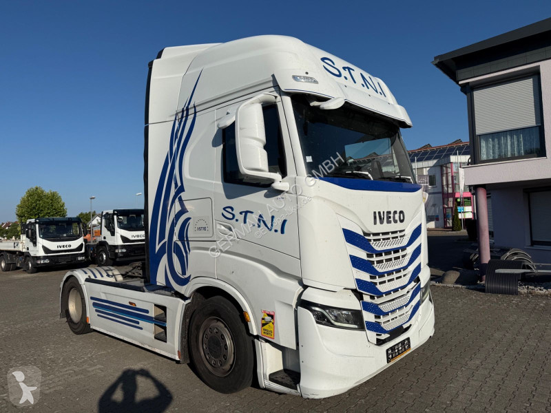 جرار Iveco STRALIS S-WAY 510 AS440S51T/P...