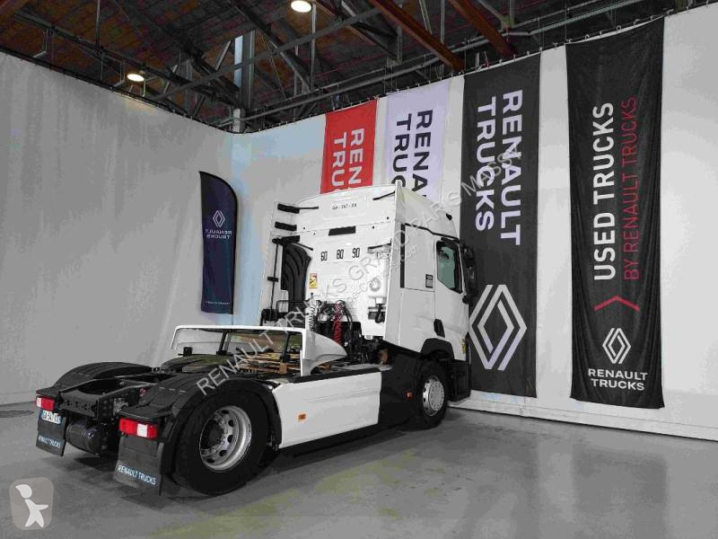Тягач Renault