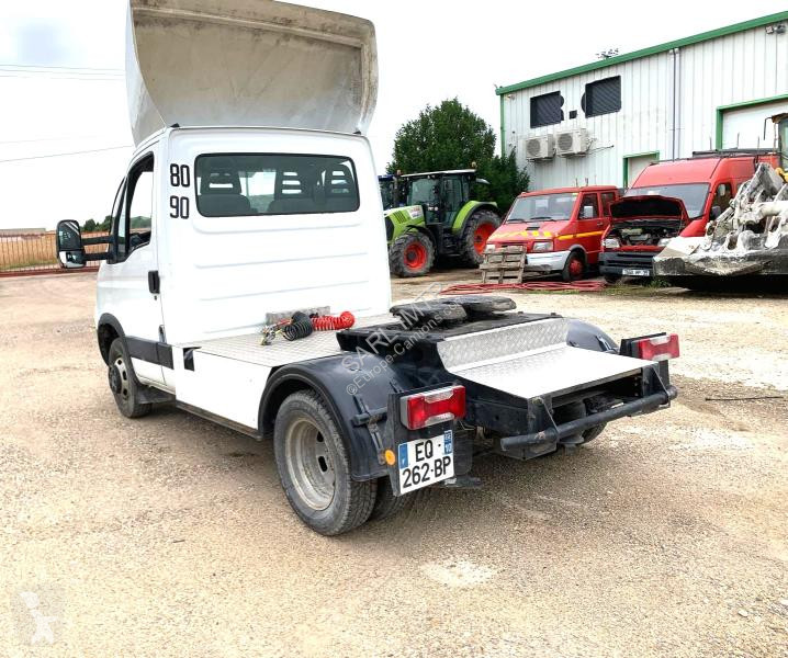 جرار Iveco  TRACTEUR ROUTIER PR SREM