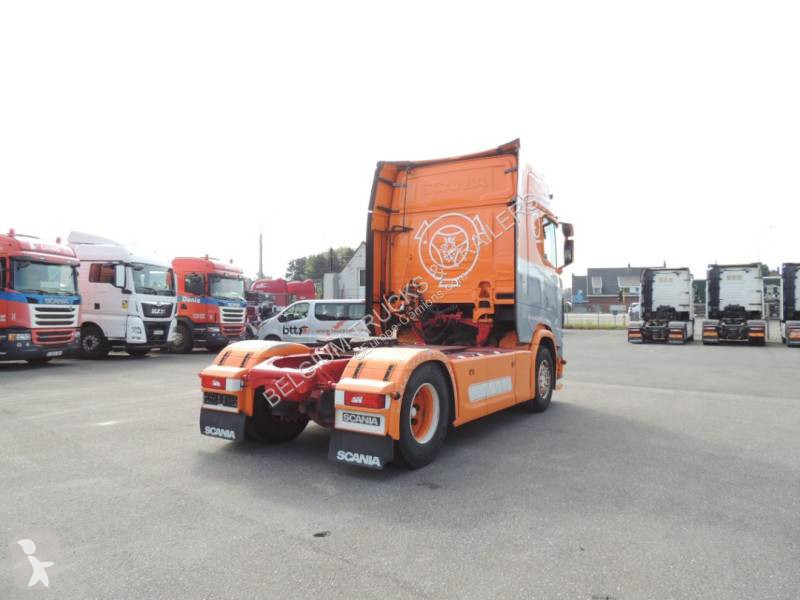 جرار Scania