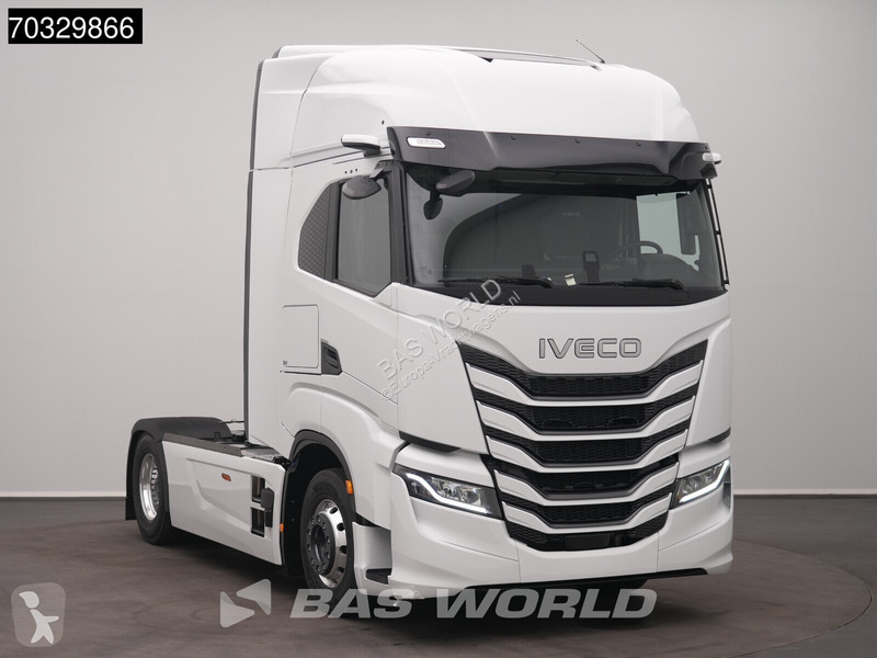 جرار Iveco S-Way 500 4X2 NEW! HPEB Parking...