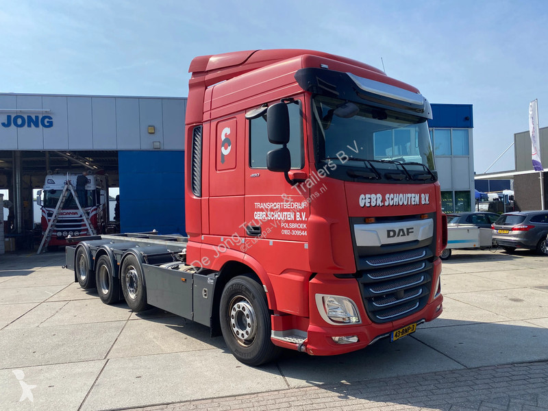 جرار DAF 106480 SC / 20 FT Container / Steering...