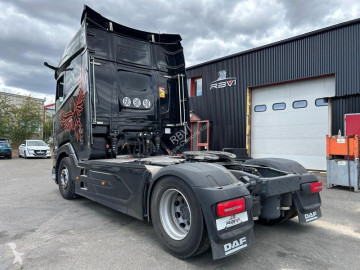 Tractor DAF XG 530