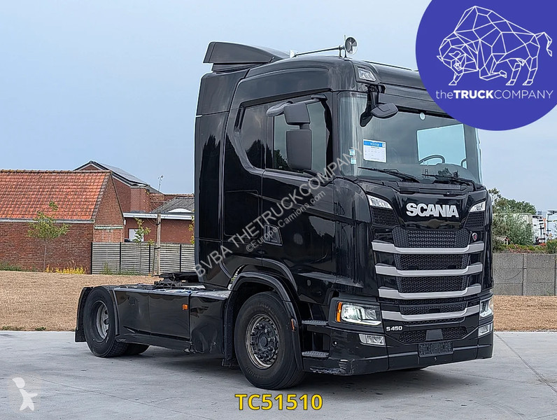 جرار Scania 450