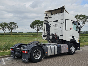 جرار Renault