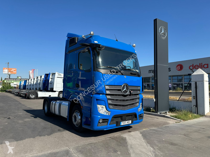 Cabeza tractora Mercedes  1848 LS