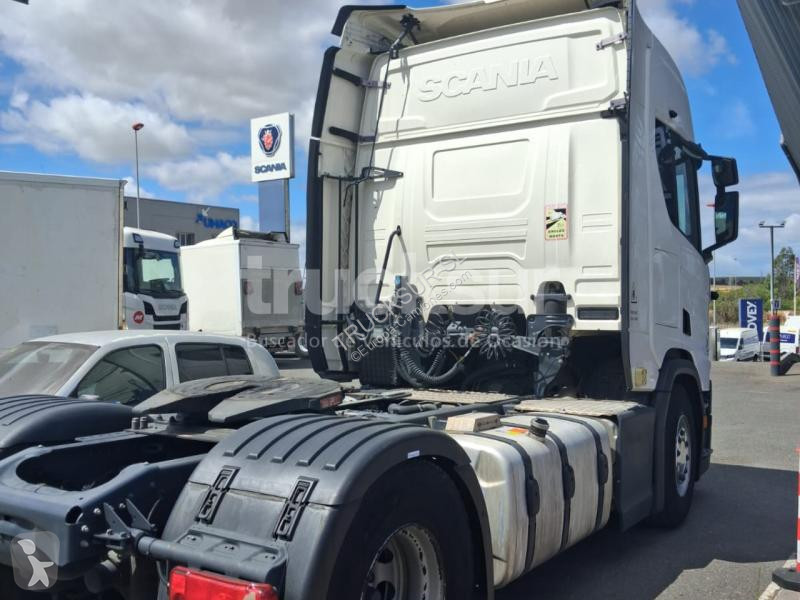 جرار Scania