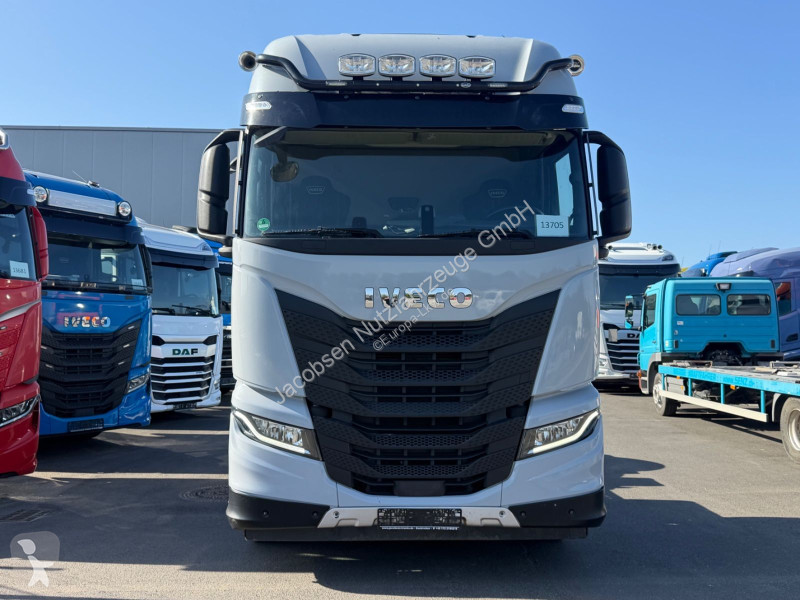 جرار Iveco X-Way 490 4x2 BL, Hydraulik, TOP!