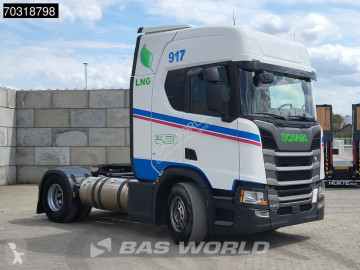 Влекач Scania