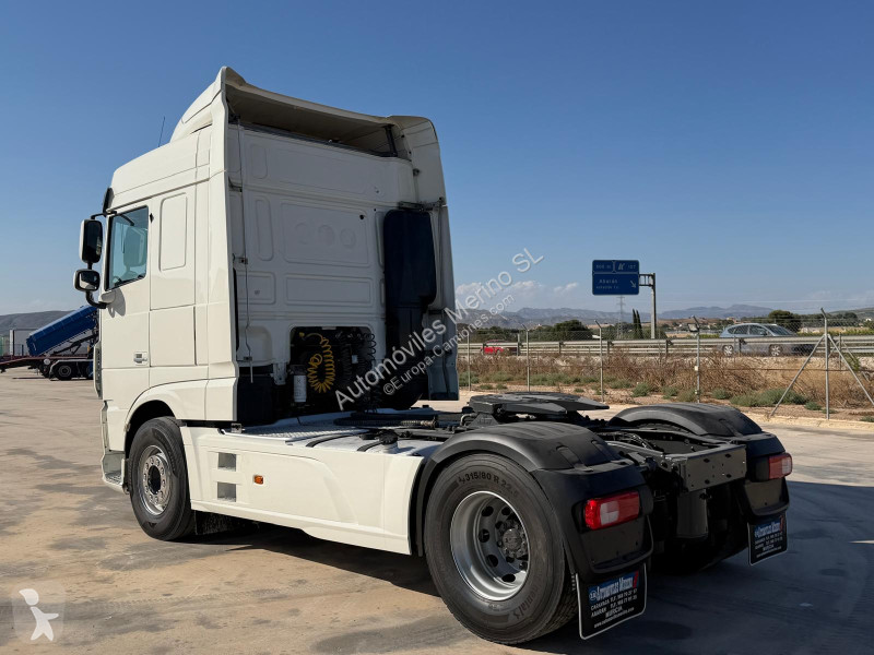 Cabeza tractora DAF XF 106.530