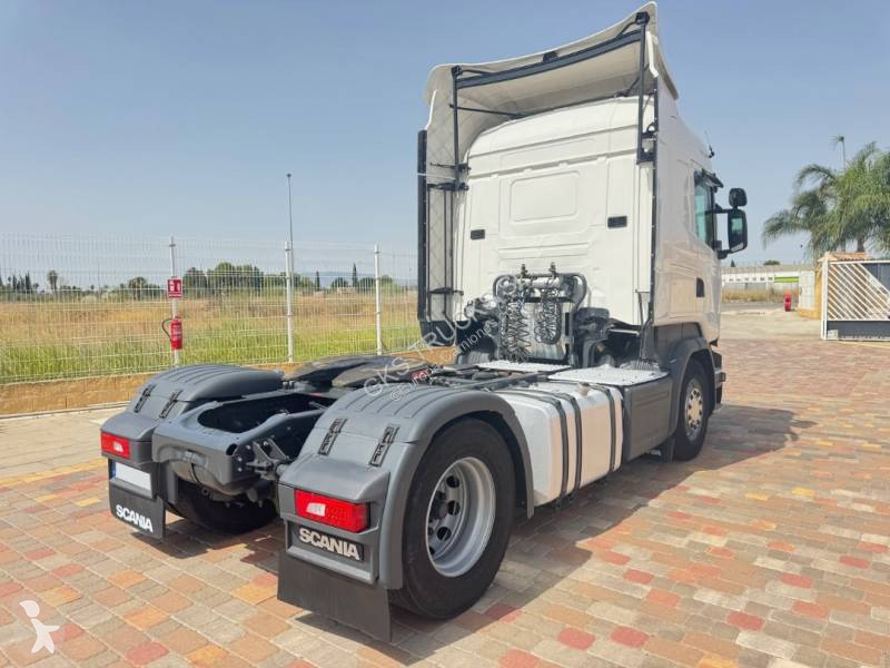 جرار Scania