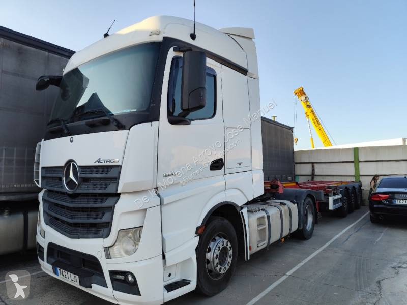 جرار Mercedes