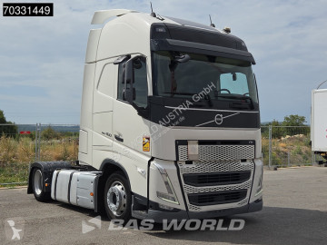 Traktor Volvo F6 FH 460 4X2 Globe Mega XL 2x Tanks Standklima