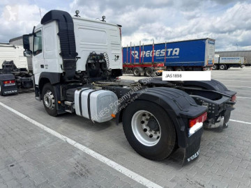 Влекач Volvo FM 430