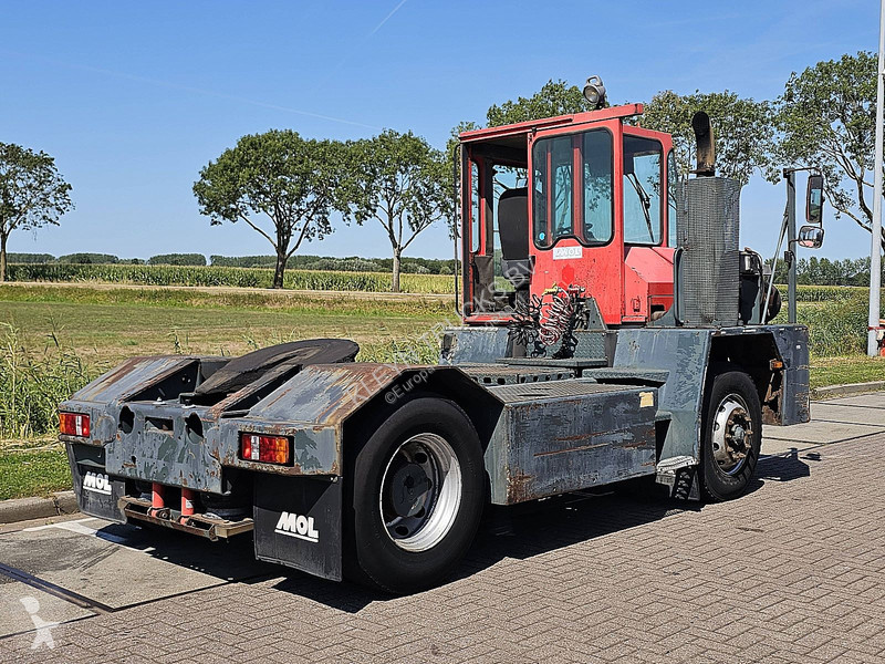 جرار MOL YT200 TERMINAL TRACTOR