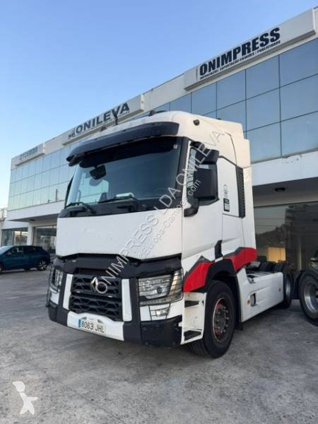 جرار Renault