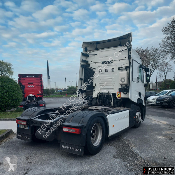 جرار Renault