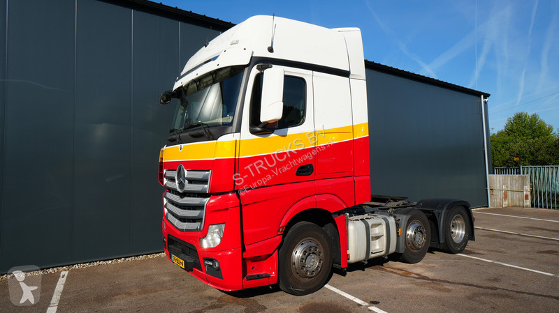 Trattore Stradale Mercedes 2544 6x2 tractor unit