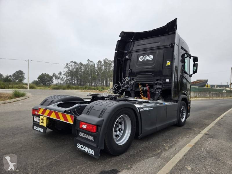جرار Scania