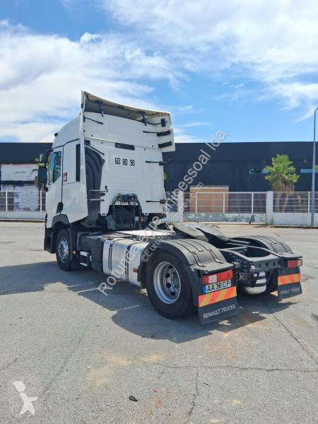 جرار Renault  T 480