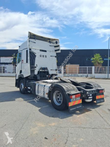 جرار Renault