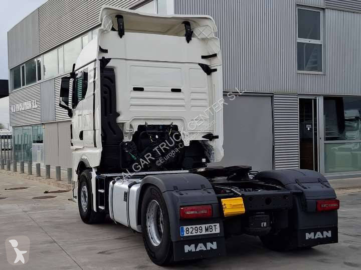 جرار MAN