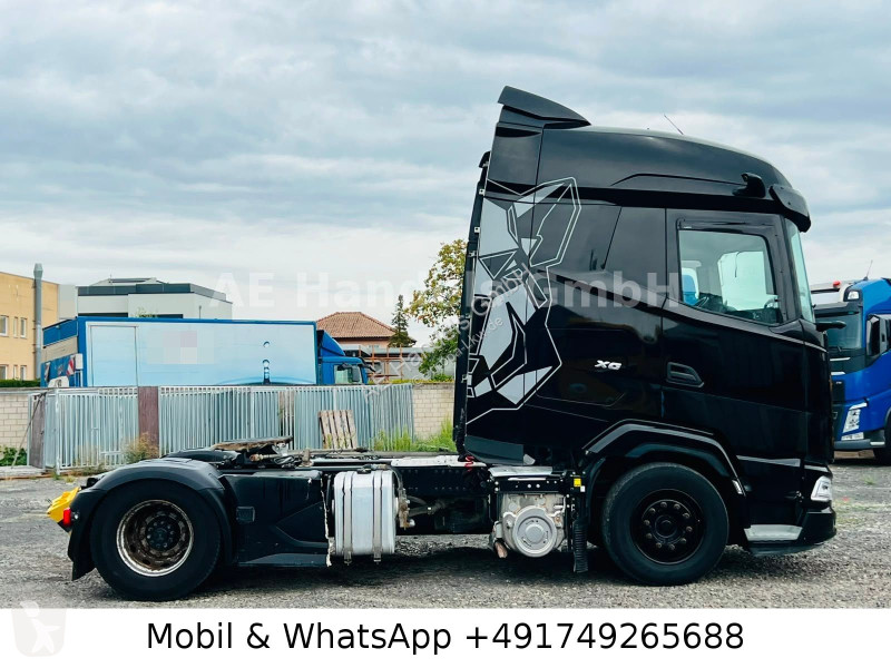 Trekker DAF 530 LL...