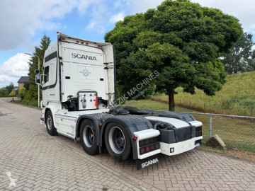 جرار Scania