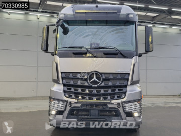 Влекач Mercedes