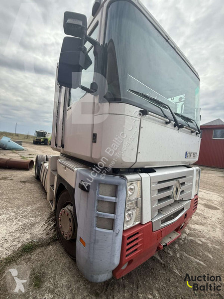 جرار Renault