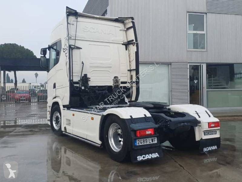 جرار Scania