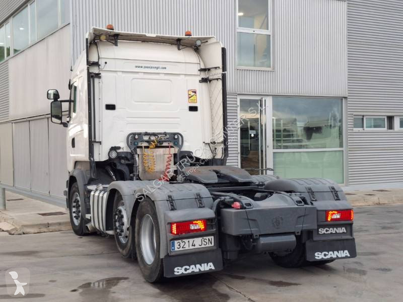 جرار Scania