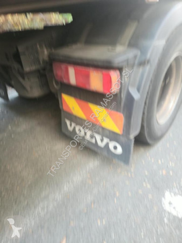 جرار Volvo