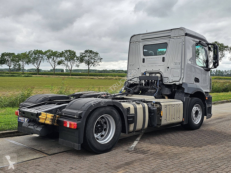 جرار Mercedes ANTOS 1840 SHORT CAB XENON 264T