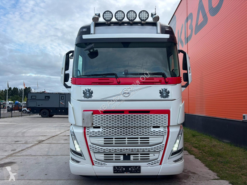 جرار Volvo 500 6x2 GLOBE XL / RETARDER / DOUBLE...