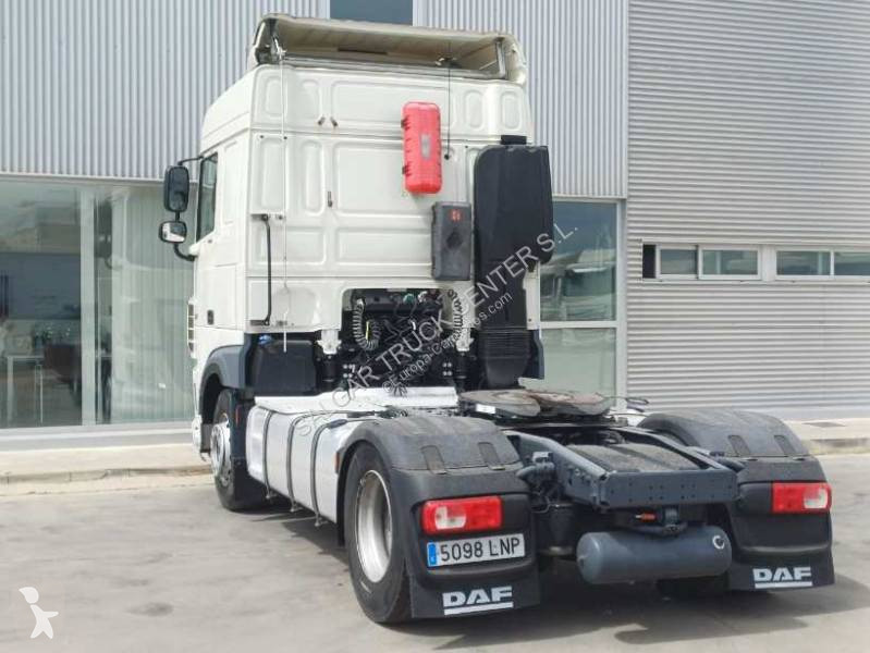 Тягач DAF