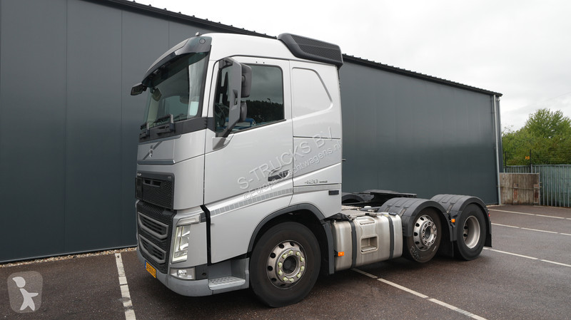 جرار Volvo 420 6X2 Adr tractor unit