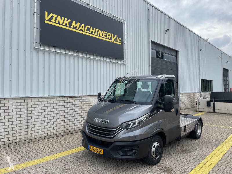 Iveco 21 40C van