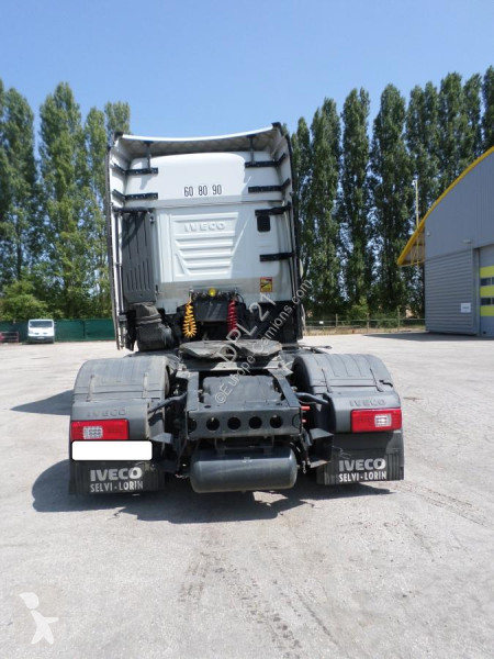 جرار Iveco 460NP