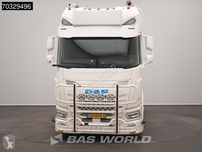 Traktor DAF + 530 + 6X2 NL-Truck Full-Air...
