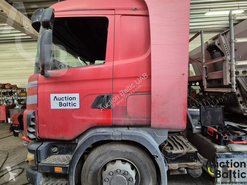Cap tractor Scania
