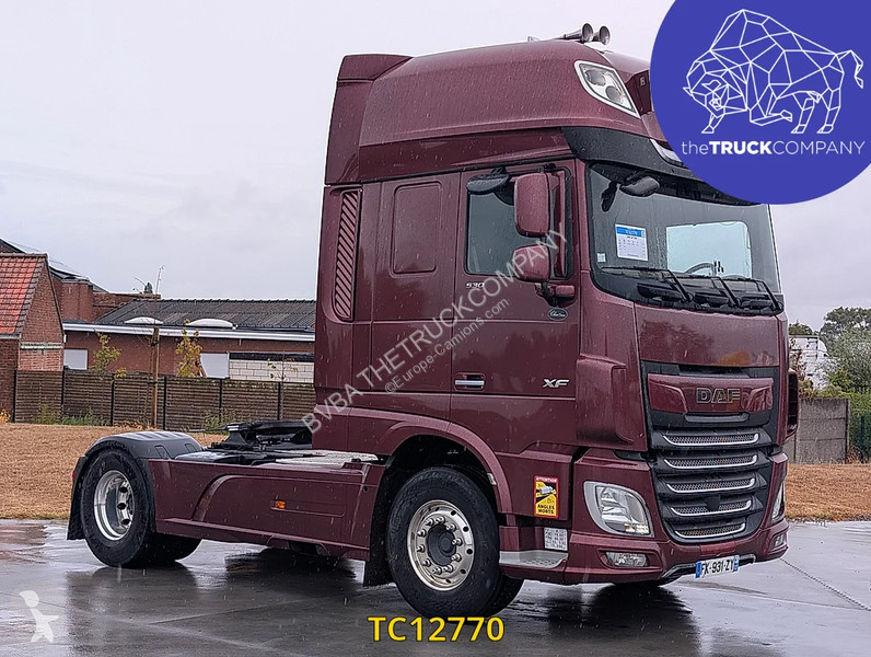 Tracteur DAF 530