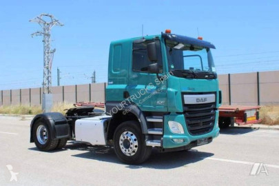 Cabeza tractora DAF CF 460