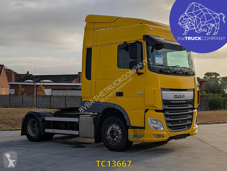 Tracteur DAF 440