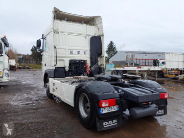 Cabeza tractora DAF